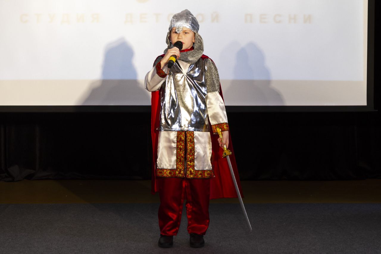 "Четыре богатыря" (муз. и сл. С. Ярушин)