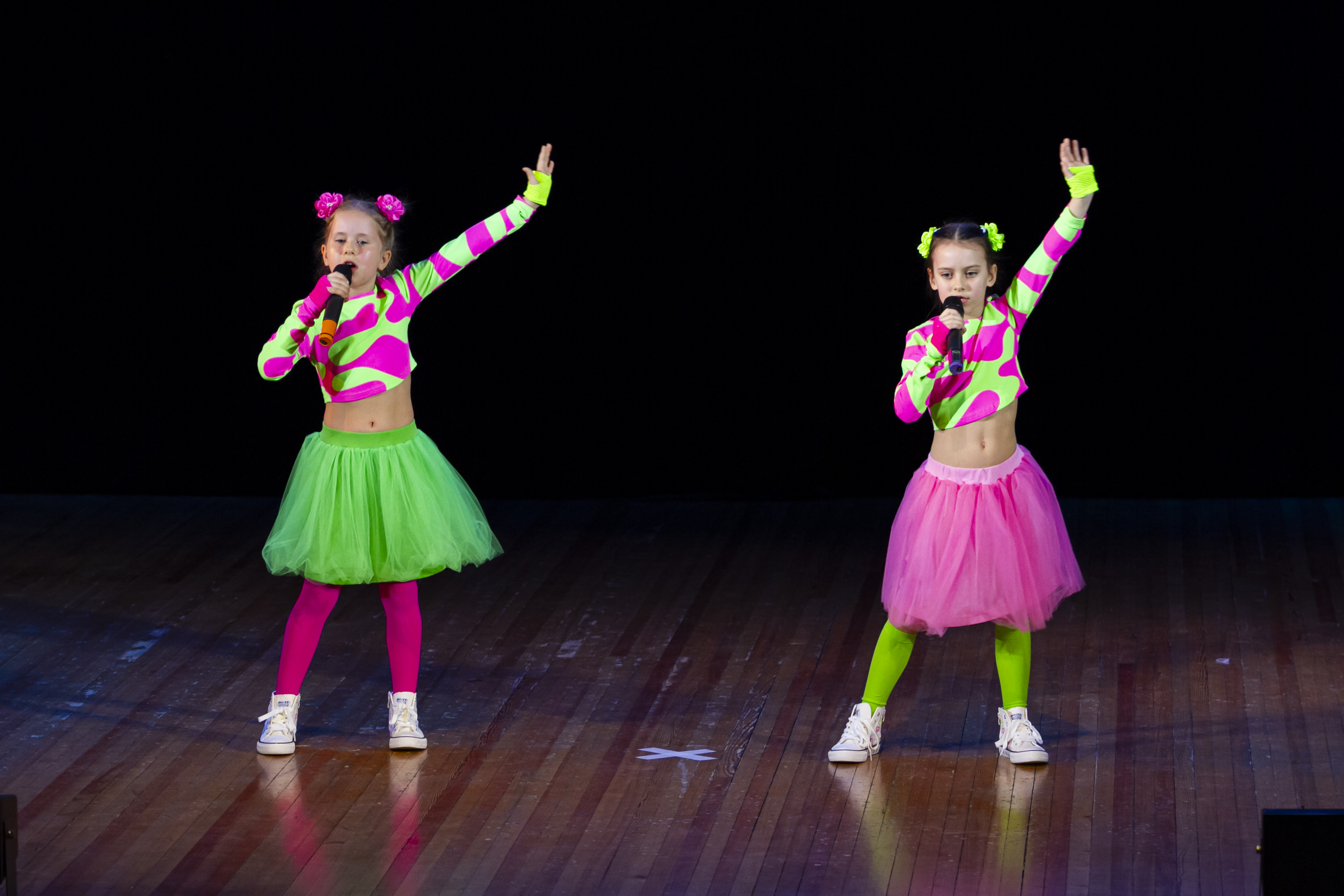 "Не скучай!" (муз. и сл. А. Церпята)
